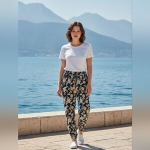 Boden SZ 8 Blue Floral Resortwear Joggers Elastic Waist With Tassel & Pockets